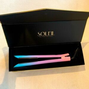 Soliel 1 inch hair straightener